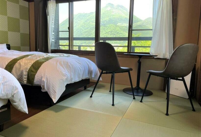 غرفة قياسية, Sanso Tanaka