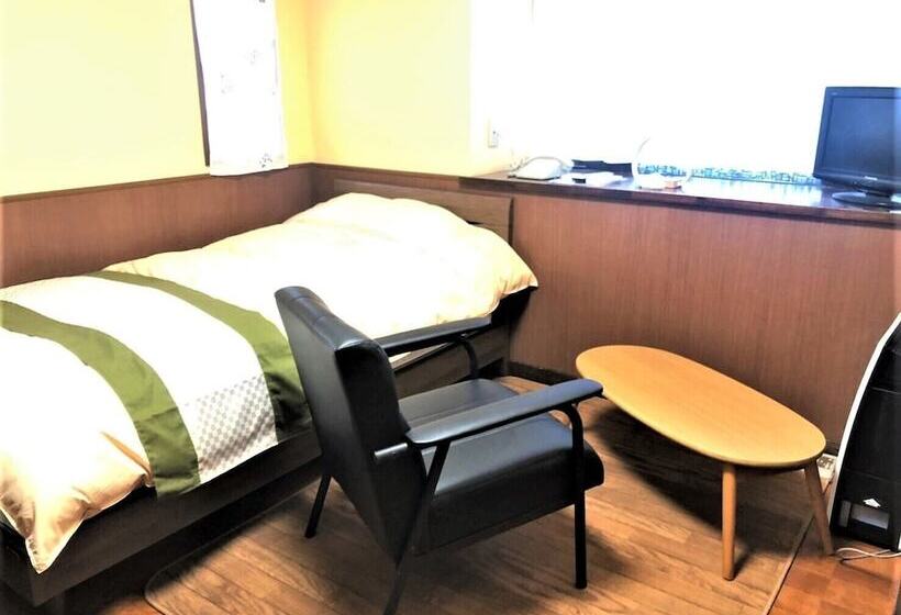 غرفة قياسية فردية, Sanso Tanaka