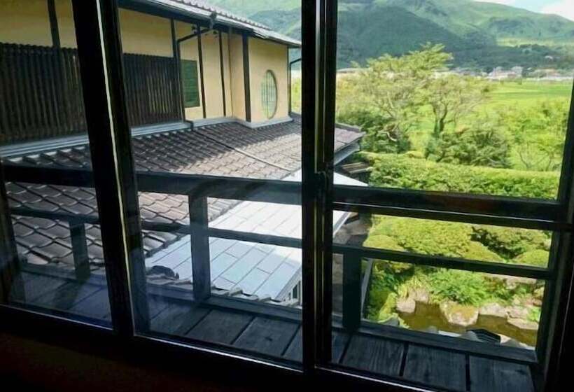 غرفة سوبيريور, Sanso Tanaka