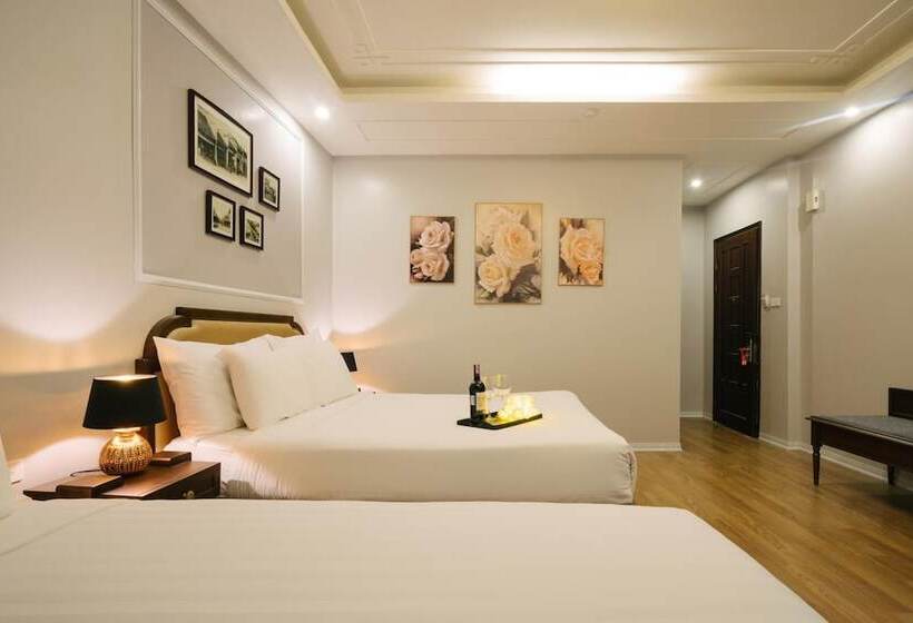 اتاق لوکس, La Palm