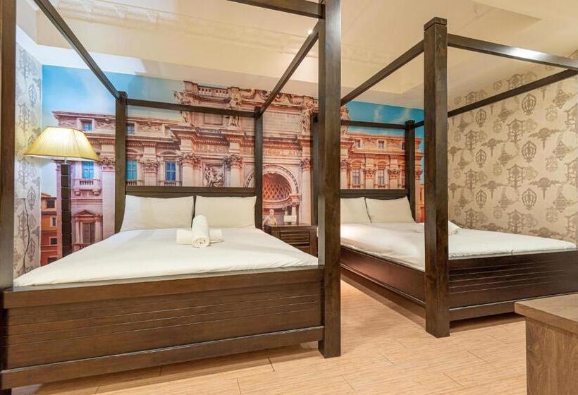 Quarto Familiar, Swing & Pillows At Usj Taipan