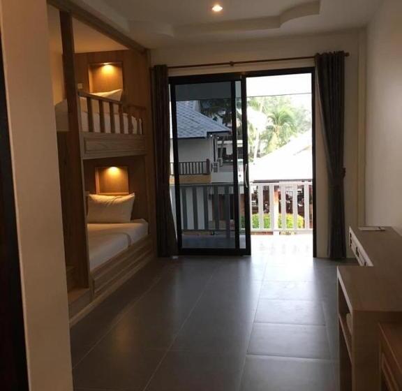 חדר פרמיום לארבעה, Mac's Bay Resort