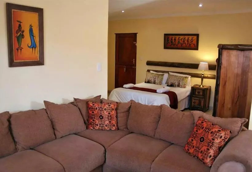 اتاق خانوادگی, Journey's Inn Africa Airport Lodge