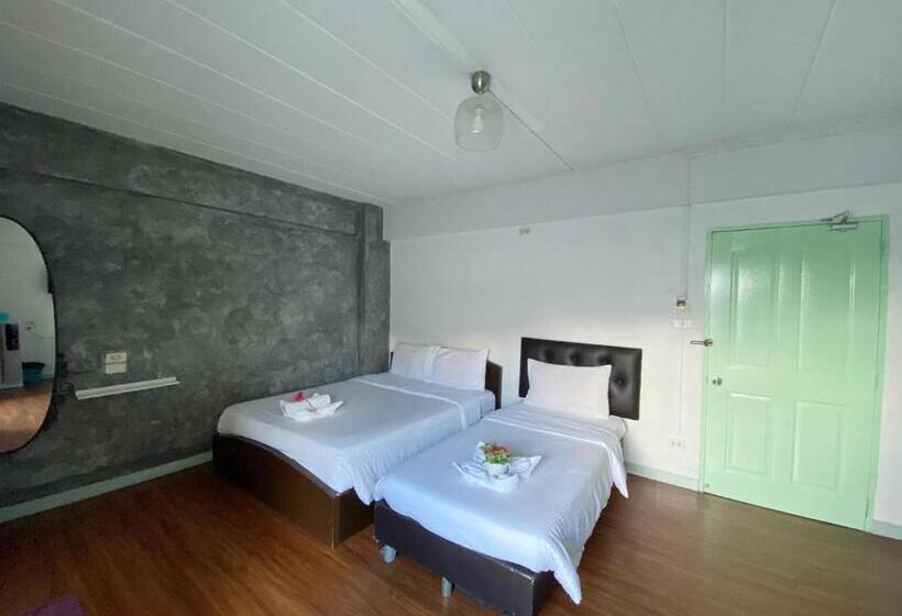 舒适三人间, T.u.b. Mansion