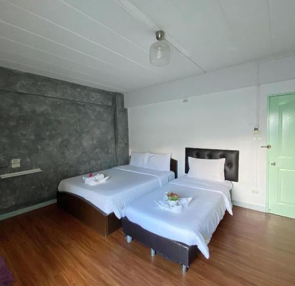 舒适三人间, T.u.b. Mansion