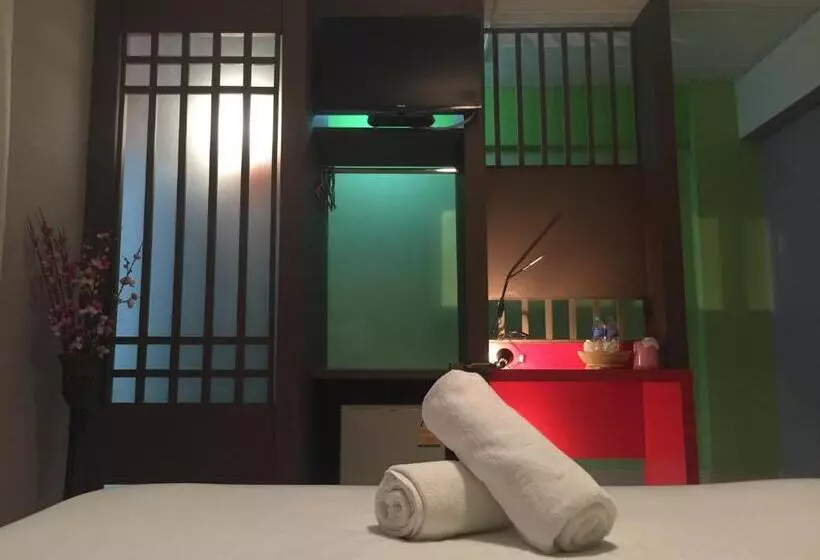 デラックスルーム, T.u.b. Mansion