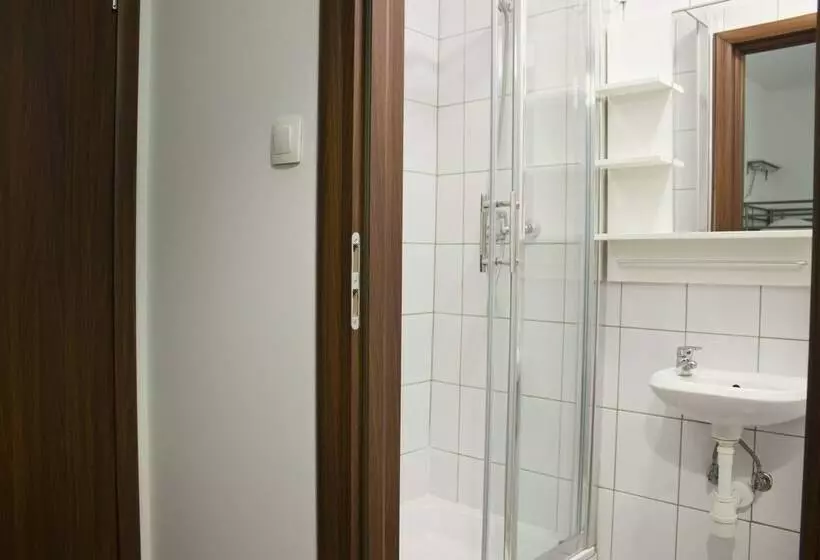 スタンダードルーム, Warsaw Downtown Hostel