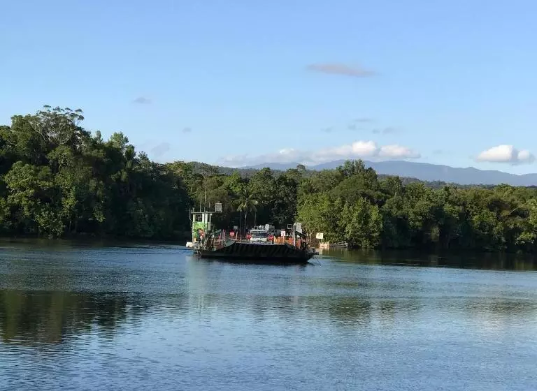 スイート(家族用), Daintree Crocodylus