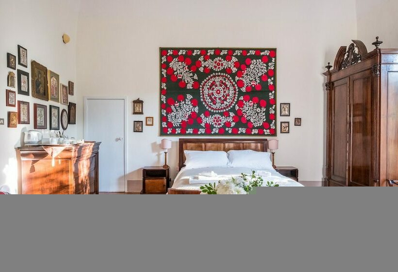 سوییت جونیور با بالکن, Palazzo Bernardini Suites
