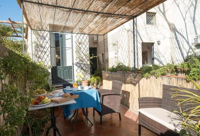 اتاق استاندارد با تراس, Palazzo Bernardini Suites