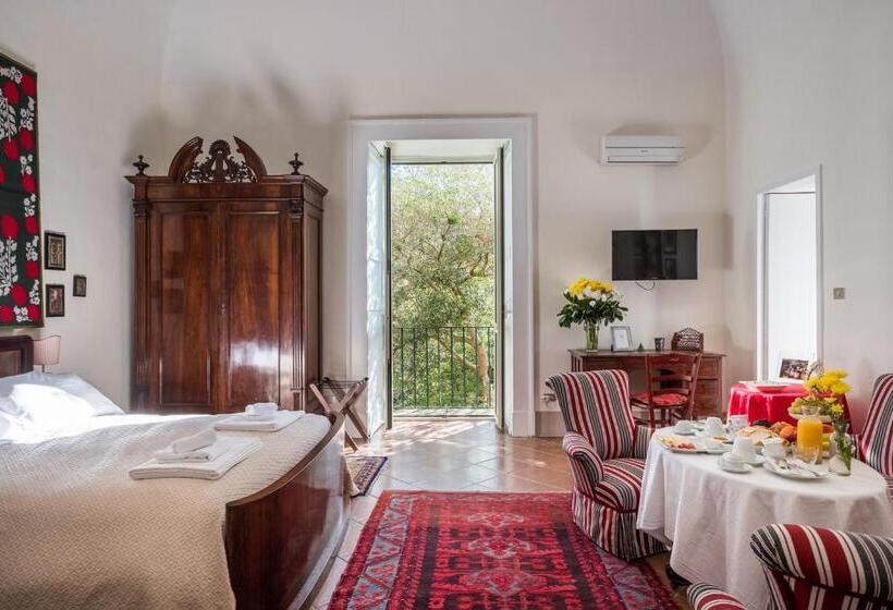 سوییت جونیور با بالکن, Palazzo Bernardini Suites