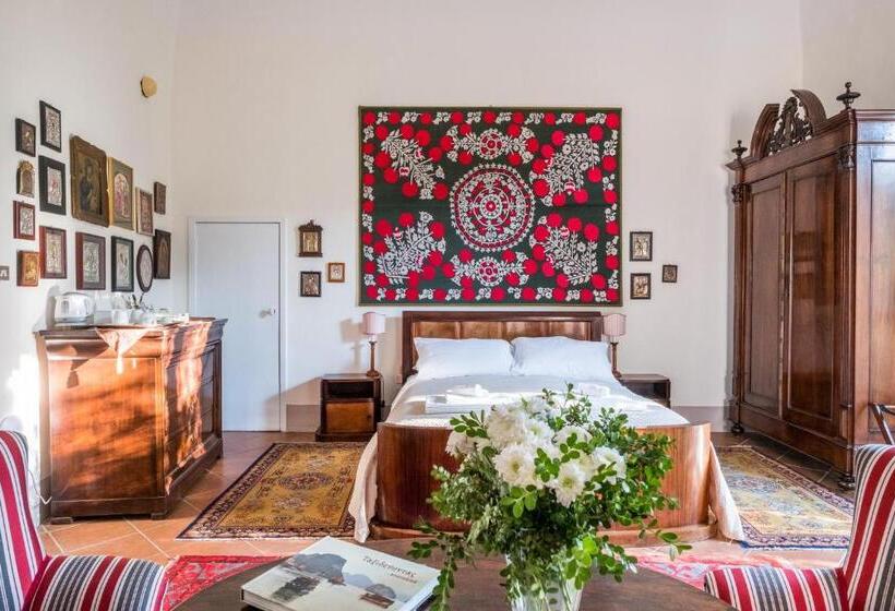 سوییت جونیور با بالکن, Palazzo Bernardini Suites