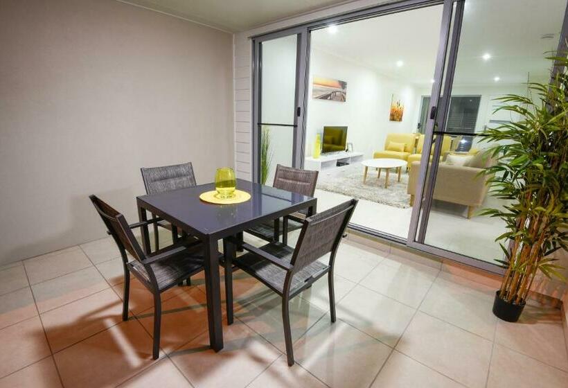 Дом 2 Спальни, Direct Collective Breeze On Brightwater