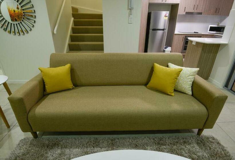 Дом 2 Спальни, Direct Collective Breeze On Brightwater