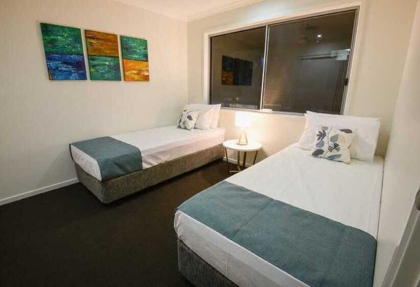 Апартаменты 1 Спальня, Direct Collective Breeze On Brightwater