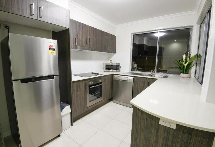 Дом 2 Спальни, Direct Collective Breeze On Brightwater