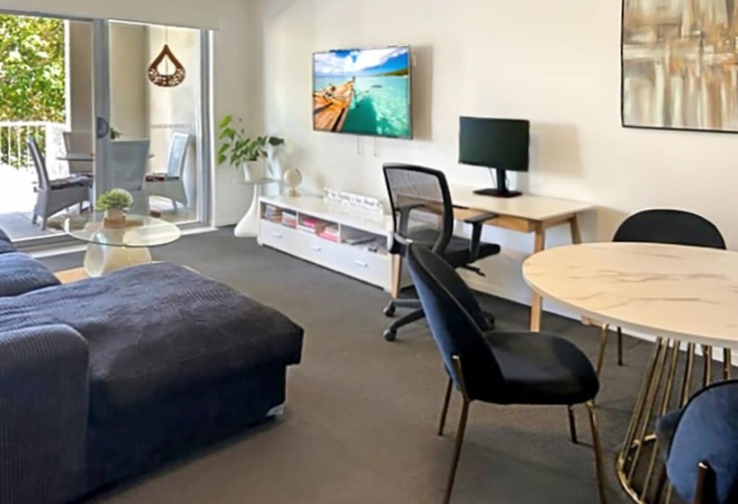 Апартаменты 1 Спальня, Direct Collective Breeze On Brightwater