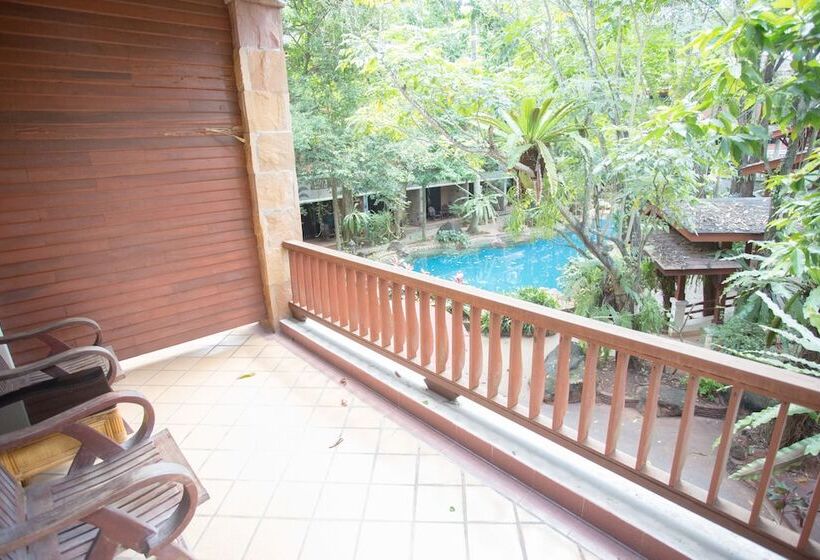 חדר סטנדרט נוף לבריכה, 100 Islands Resort & Spa