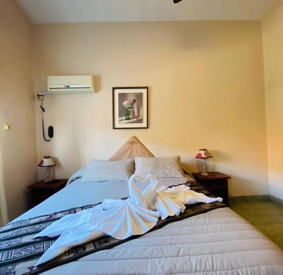 디럭스 스위트, Altas Cumbres