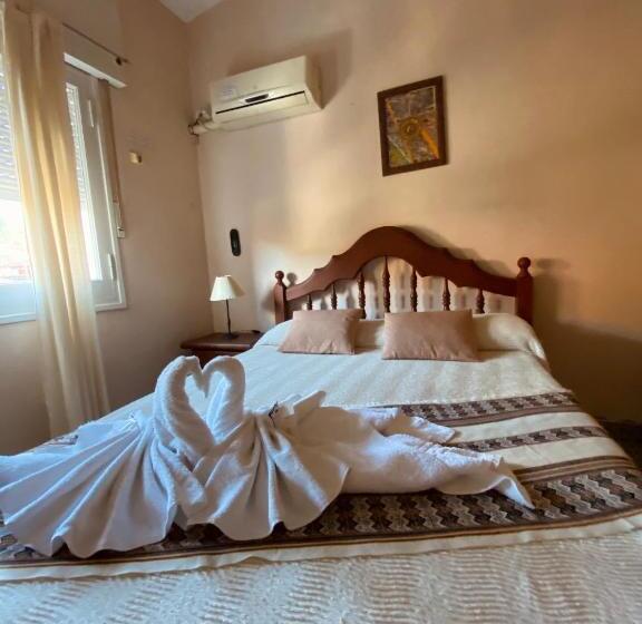 침실 2개 아파트, Altas Cumbres