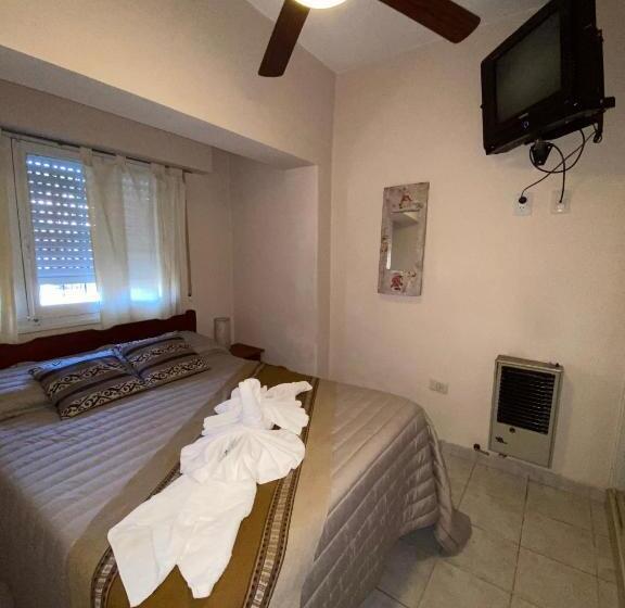 이코노미 룸, Altas Cumbres