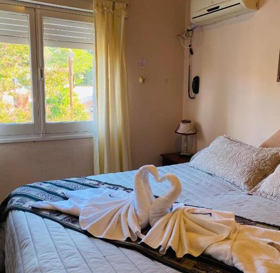 디럭스 스위트, Altas Cumbres