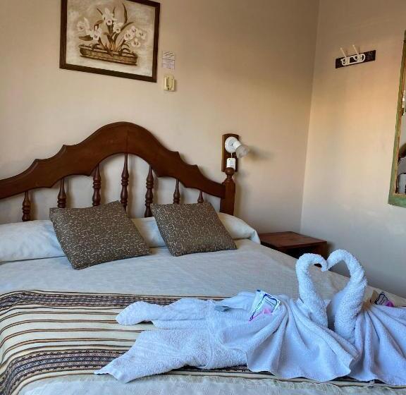 침실 2개 아파트, Altas Cumbres