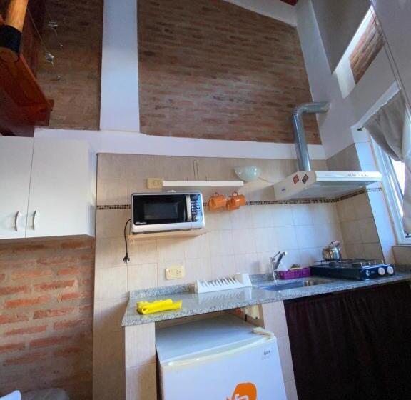 패밀리 방갈로, Altas Cumbres