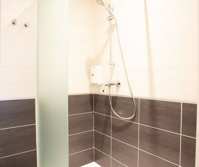 스탠다드 룸, Logis Hôtel Restaurant De France