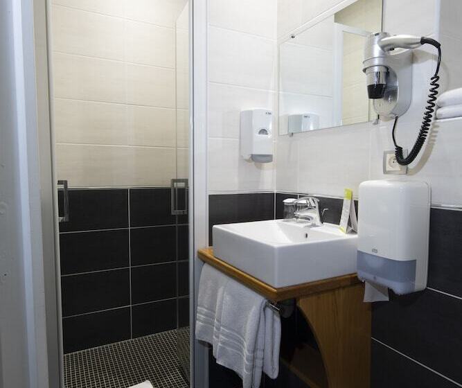 이코노미 룸, Logis Hôtel Restaurant De France