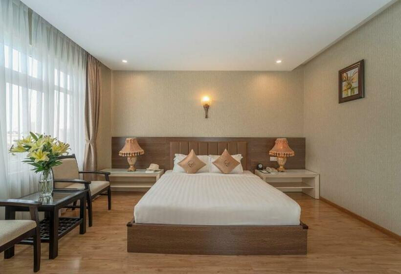 اتاق لوکس, Eden Plaza Danang