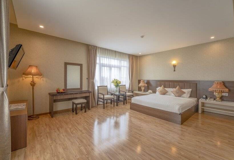 Deluxe Room, Eden Plaza Danang