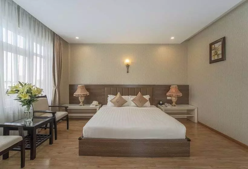 اتاق لوکس, Eden Plaza Danang