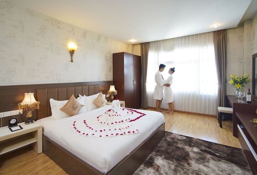 اتاق لوکس, Eden Plaza Danang