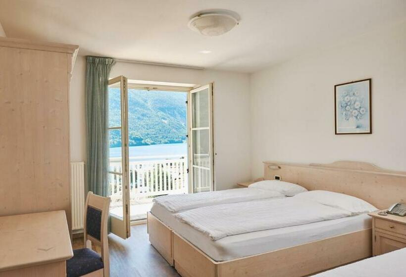 غرفة قياسية ثلاثية, Europa