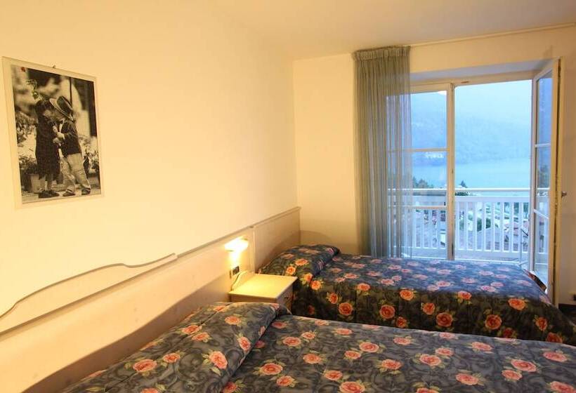 غرفة قياسية ثلاثية, Europa