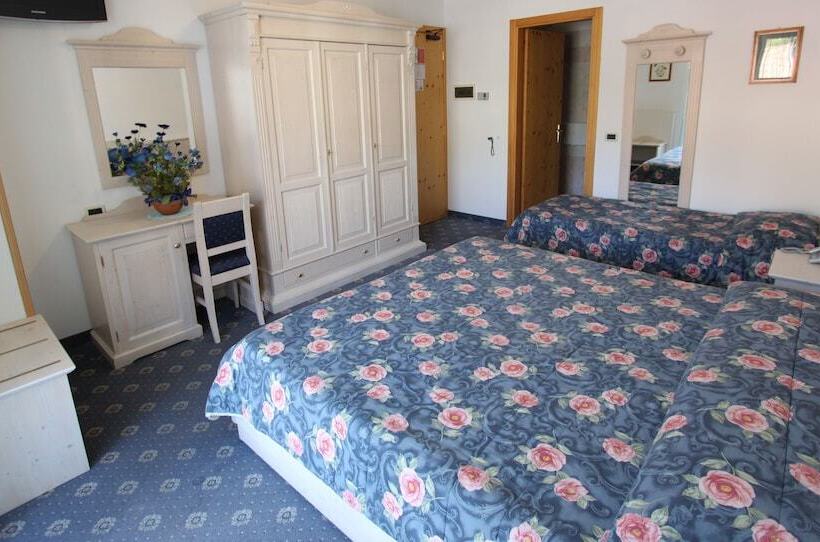 غرفة قياسية رباعية, Europa