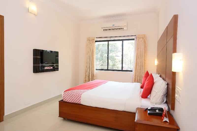 חדר סטנדרט, Inthira Thakhek