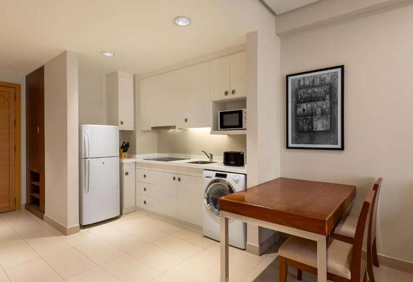 آپارتمان 2 خوابه با تراس, Levatio Suites Muscat, A Member Of Radisson Individuals