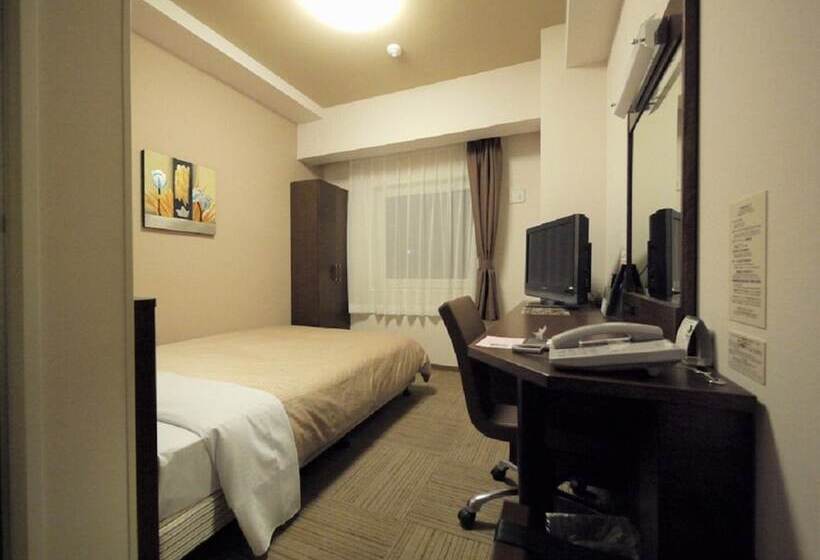 غرفة قياسية فردية, Route Inn Seki