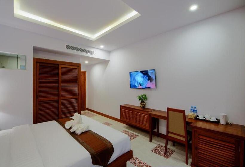 اتاق لوکس با چشم‌انداز شهر, Shadow Angkor Residence