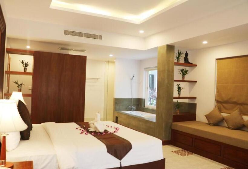 سوئیت با چشم‌انداز رودخانه, Shadow Angkor Residence