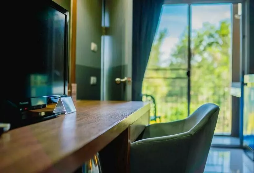 スーペリアールーム, The Rubber Hotel Phuket