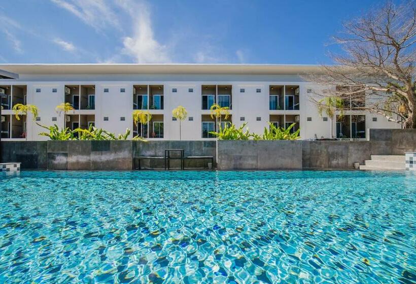 اتاق سوپریور, The Rubber Hotel Phuket