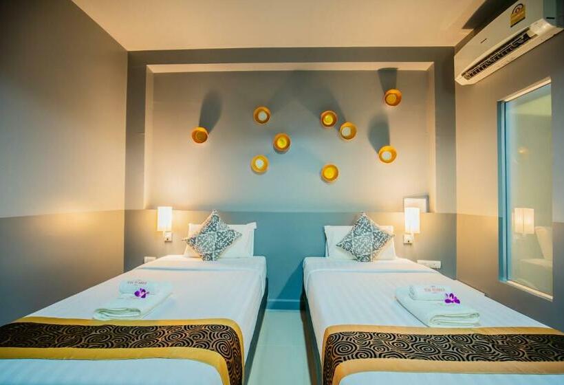 اتاق سوپریور, The Rubber Hotel Phuket