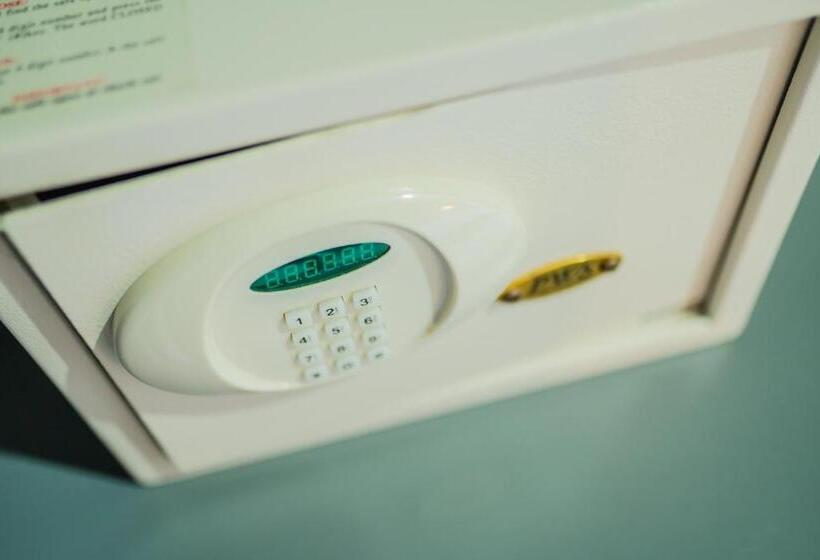 Трехместный Номер Deluxe, The Rubber Hotel Phuket