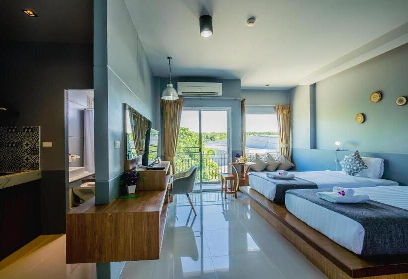 اتاق لوکس, The Rubber Hotel Phuket
