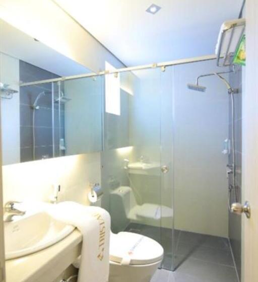 اتاق خانوادگی, Tristar