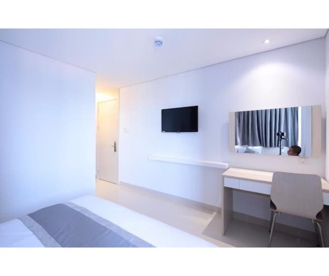 اتاق سوپریور, Tristar