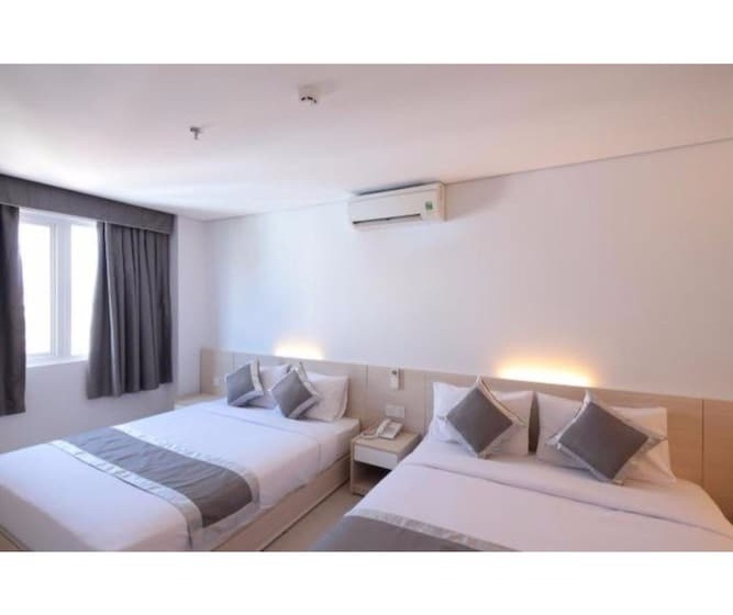 اتاق خانوادگی, Tristar